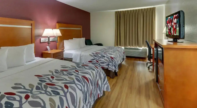 Четырёхместный номер Deluxe Red Roof Inn Springfield, OH