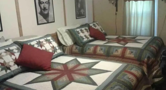 Четырёхместный номер Standard Stay Twin Lakes Cottage