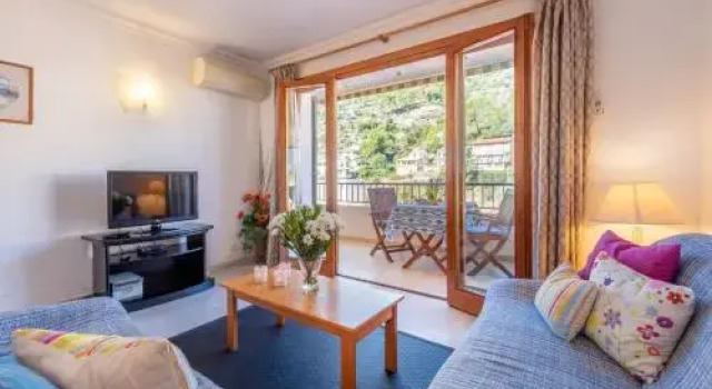 Delta 3, Book Hotel Sóller 
