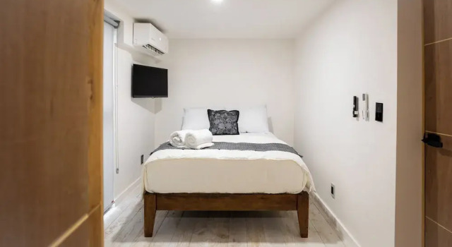 Апартаменты Esssential PXM Arkitainer Residential Lofts