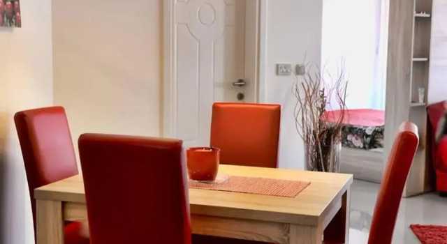 LUX Apartmani Jagodina, Buchen Sie Hotel Jagodina Zentralserbien