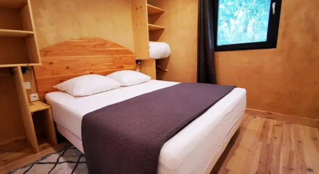 Коттедж с 2 комнатами Domaine en Terre Happy