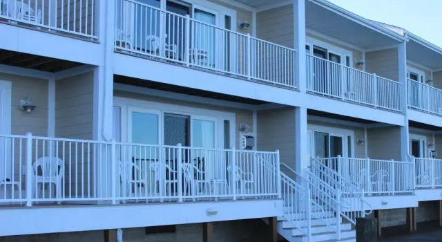 Ocean High Condominiums, Забронировать Отель Отели Оушен-Сити с парковкой, рядом с Roland E. Powell Convention Center &amp; Visitors Info Center, Парковка