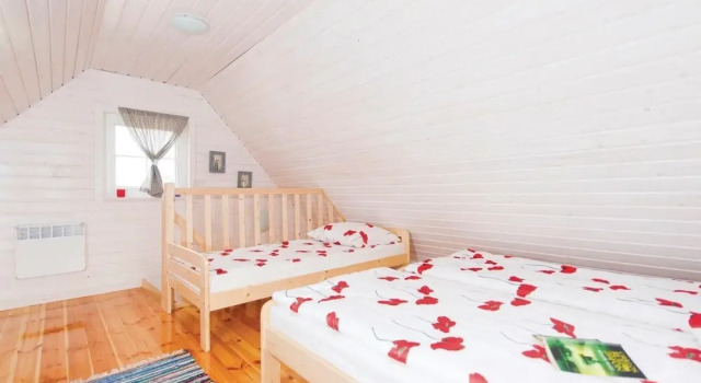 Beautiful Home In Ustka With Kitchen, Book Hotel Ustka 