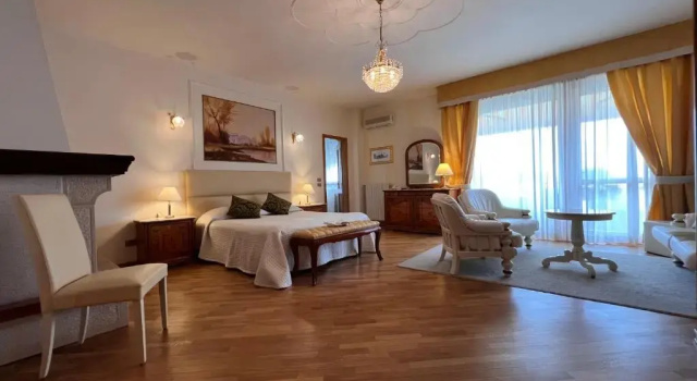 Семейный номер Standard с балконом Hotel Conca dOro