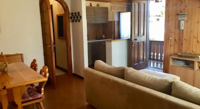 Holiday House Gastagh, Забронировать Отель Отели Галлио с парковкой, Парковка