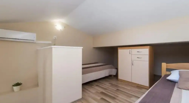 Apartments Nmn Drvenik, Varaa Huoneisto Hotellit Split-Dalmatia pysäköinnillä, Pysäköinti