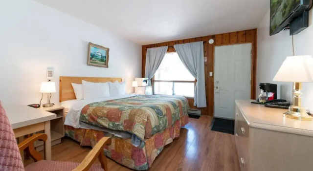 Номер Standard Cedar Motel