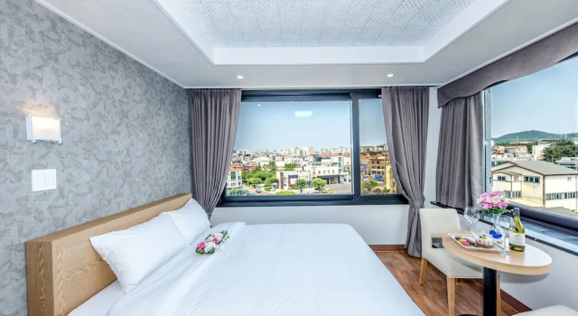 Номер Standard Leslie Hotel