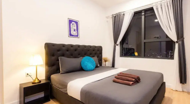 Апартаменты Deluxe с 3 комнатами с видом на город SOHO Citypoint Central Suites