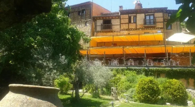 La Casa Rural de Calatañazor, Book Feriehus  