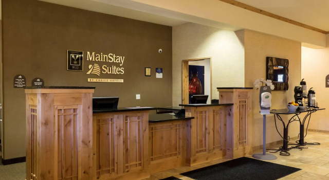 MainStay Suites Williston, Забронировать Отель Уиллистон Theodore Roosevelt National Park