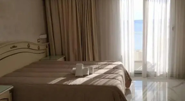 Люкс HOTEL PARADISE