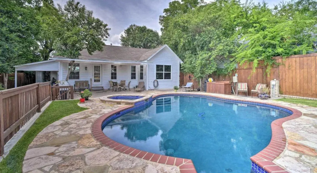 Коттедж San Antonio House w/ Private Pool, Spa & Grill