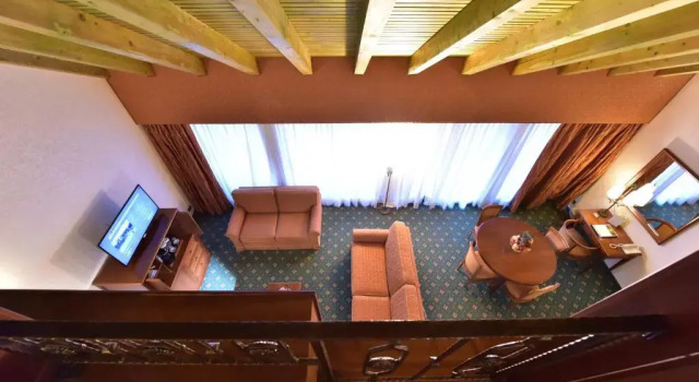 Lux Garden Hotel, Rezervovat Hotel Hotely v Prahova s bazénem, Bazén