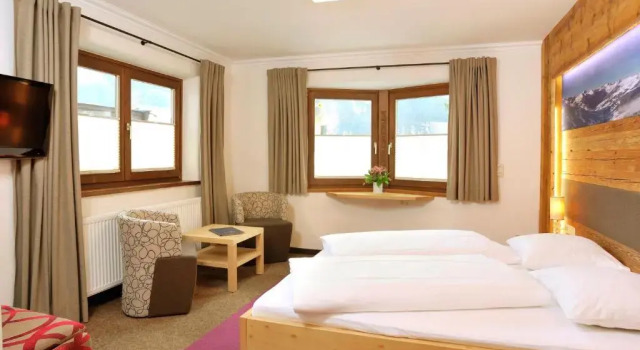 Номер Comfort Hotel & Appartements Tiroler Buam