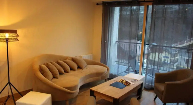 Le Clos Casi - 3 Vallées - Ski - Cures thermales, Prenota Appartamento Hotel a Alvernia con parcheggio, Parcheggio