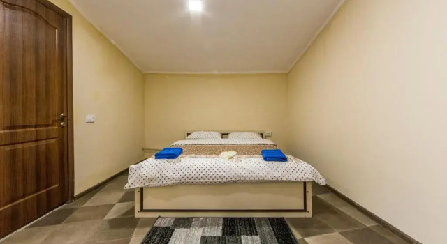 Komfortnye apartamenty v samom tsentre Kieva vozle m.Zolotye Vorota