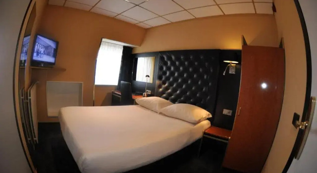Hotel Le Beau Rivage, Varaa Hotelli Hotellit Brussels pysäköinnillä, Pysäköinti