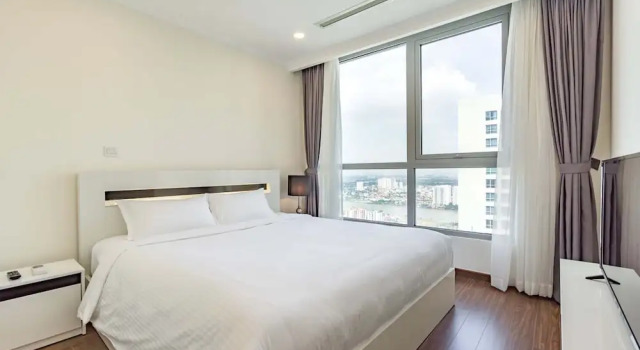 Апартаменты Deluxe Vinhomes Central Park Riverside Elegance