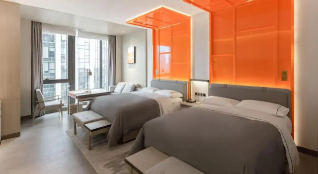 Четырёхместный номер Standard с красивым видом из окна Canopy by Hilton Chengdu City Centre