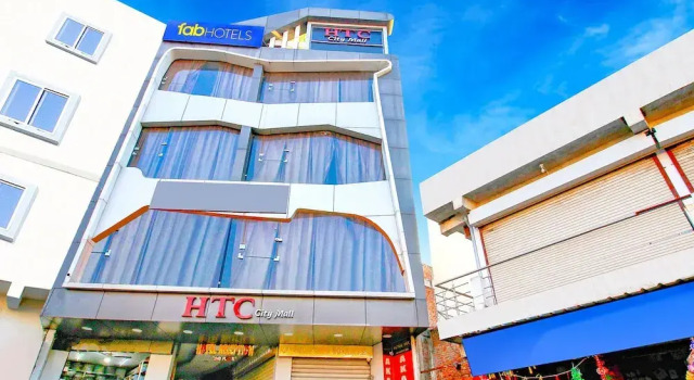 Hotel HTC By OYO Rooms