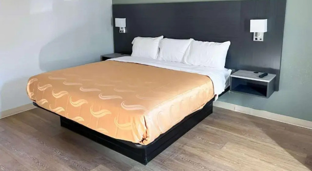 Номер Standard Quality Inn Tallahassee near University
