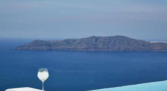 Вилла с 3 комнатами с видом на горы Eden Villas by Canaves Oia