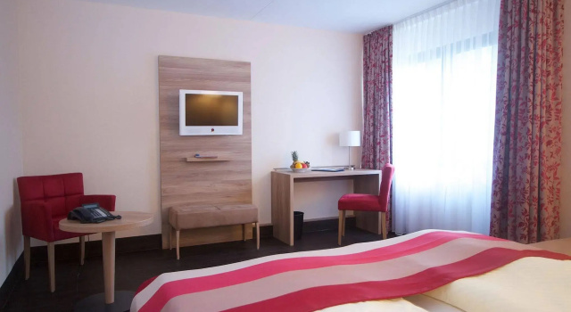 Rheinterrasse Benrath, 预订 酒店 Benrath 希尔登