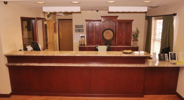 Country Inn & Suites by Radisson, Kearney, NE