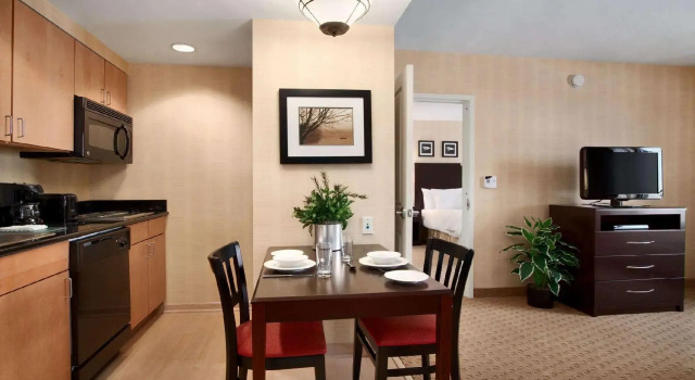 Двухместный люкс с 2 комнатами Homewood Suites by Hilton Newtown - Langhorne, PA