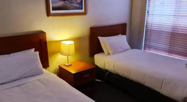 Highlands Hotel, Забронировать Отель Отели Миттагонг с парковкой, рядом с Парк Destination Southern Highlands, Парковка