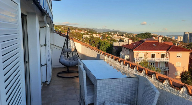 Sea view later apartment, Забронировать Апартаменты/квартира Риека Приморско-Горанская жупания