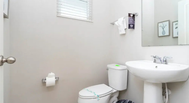Коттедж Four Bedrooms Townhome Close to Disney 5162a
