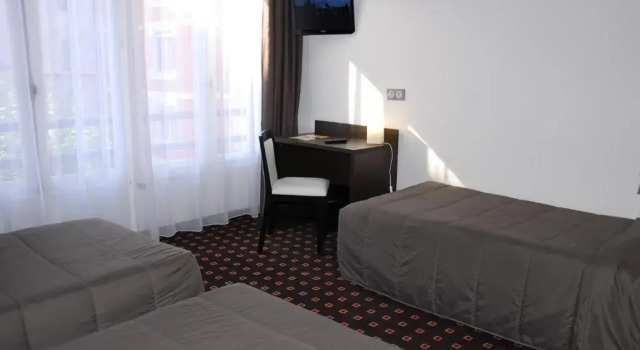 Четырёхместный номер Standard Hôtel Stella