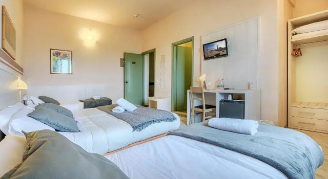 Четырёхместный номер Standard Hotel Castello