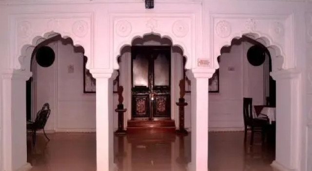 MPT Sheesh Mahal, Orchha, Забронировать Отель Отели Орчха с завтраком, Завтраки