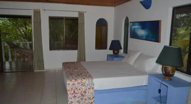 Suite familiare con balcone Amanwana Ecofinca
