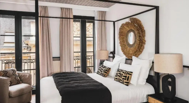 Номер Deluxe с видом на город Maisons du Monde Hôtel & Suites - La Rochelle Vieux Port