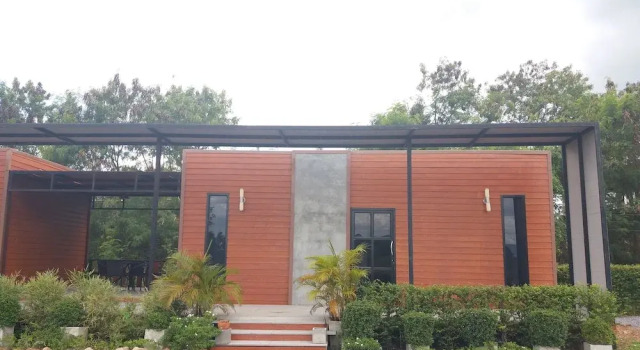 Monrak Lamtakong Resort