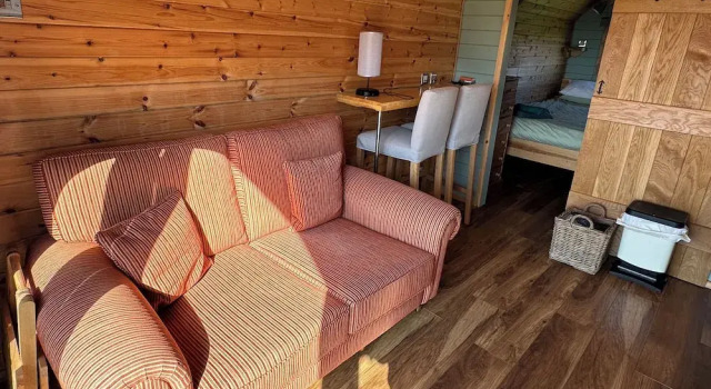 Dew Pond, Rezervasyon Tatil Evi Merseyside villalar, Villa