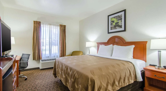 Двухместный номер Standard Quality Inn Junction City near Fort Riley