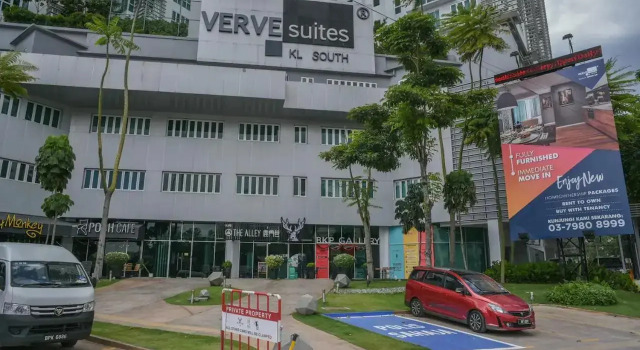 Mid Valley 1km away Verve Suites Old Klang Road