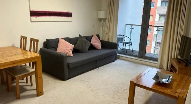 Apartments at Granville, Varaa Huoneisto Asunnot kohteessa Merseyside, Huoneisto