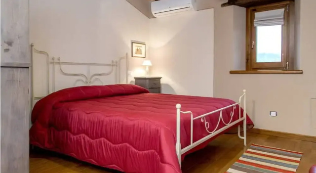 Agriturismo La Dolce Vista, Book Hotel Hotels in Poppi with Parking, Parking