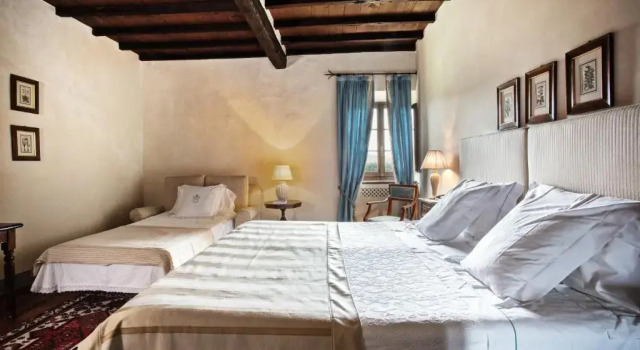 Трёхместный номер Superior Castello di Spaltenna Exclusive Resort & Spa