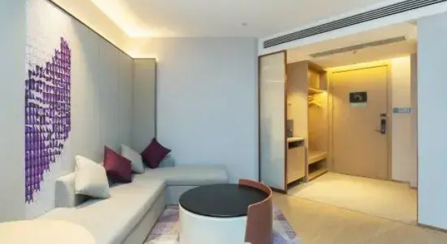 Люкс Deluxe Lavande Hotel (Wuxi Shuofang Airport Jinhong Road)
