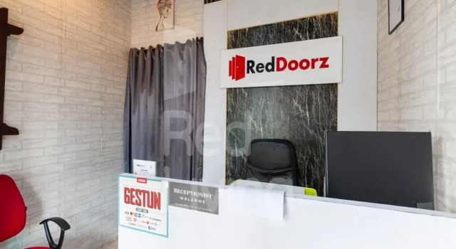 RedLiving Apartemen Green Lake View Ciputat - Aurora Rooms, Buchen Sie Ferienwohnung Apartments in Ciputat, Ferienwohnung