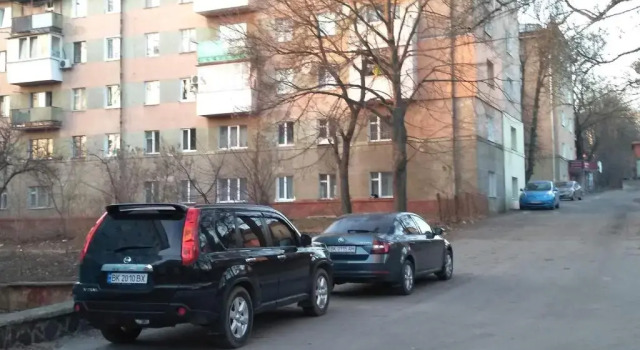 Apartment on Knyahyni Ol'hy Street, Prenota Appartamento Hotel a Rivne con parcheggio, Parcheggio