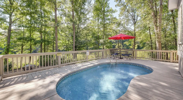 Коттедж Waterfront Urbanna Home w/ Private Dock & Pool
